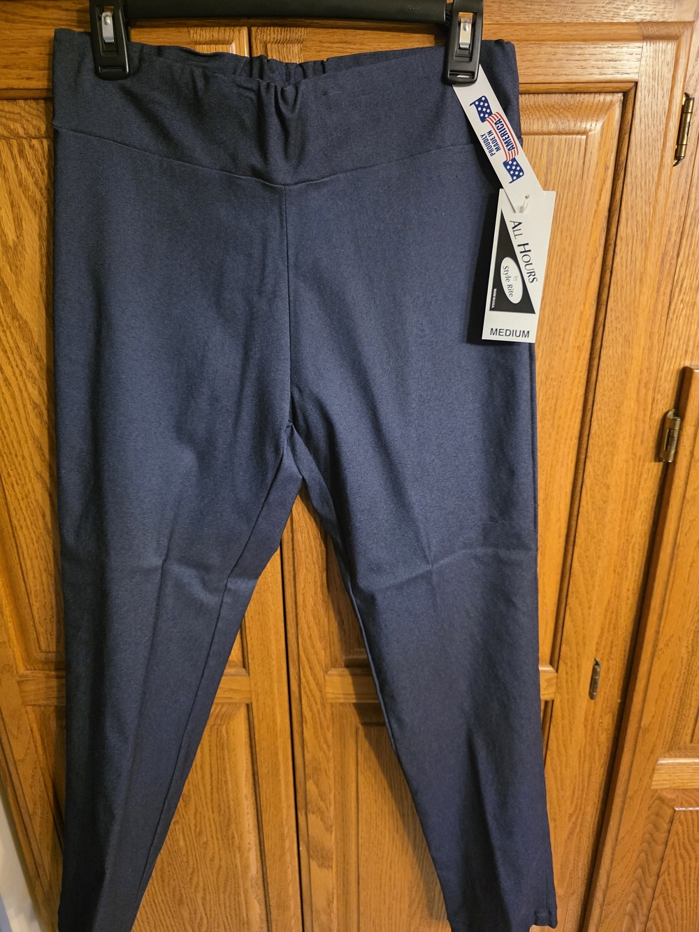 All Hours Navy Leggings - Medium